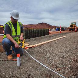 DEWALT 100 ft. Fiberglass Long Tape Measure with Rubber Overmolding and Metal Crank thumbnail 3