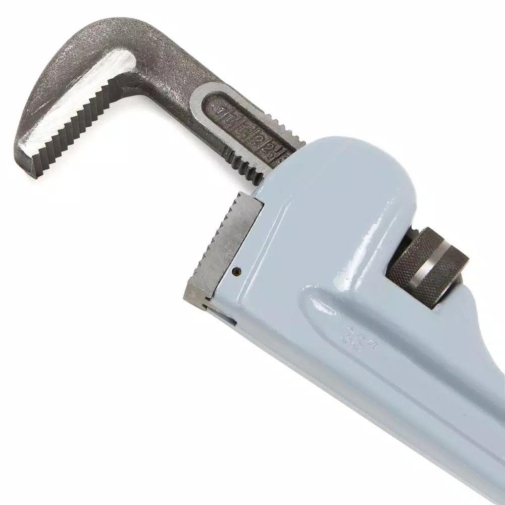 Stark 36 in. Aluminum Straight Pipe Wrench, Heavy Duty Adjustable Plumber's Wrench