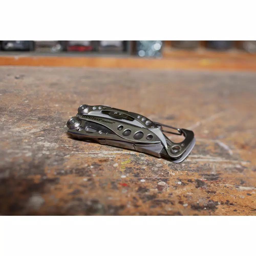 Leatherman Tool Group Leatherman Skeletool 7-in-1 All-Purpose Multi-Tool with 420HC Stainless Steel Blade
