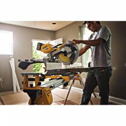DEWALT FLEXVOLT 12 in. 60-Teeth Carbide-Tipped Miter Saw Blade (2-Pack) thumbnail 3