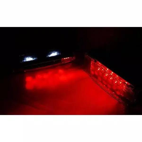 MaxxHaul 12V LED Submersible Rectangular Trailer Light Kit with All-Copper Wiring Harness