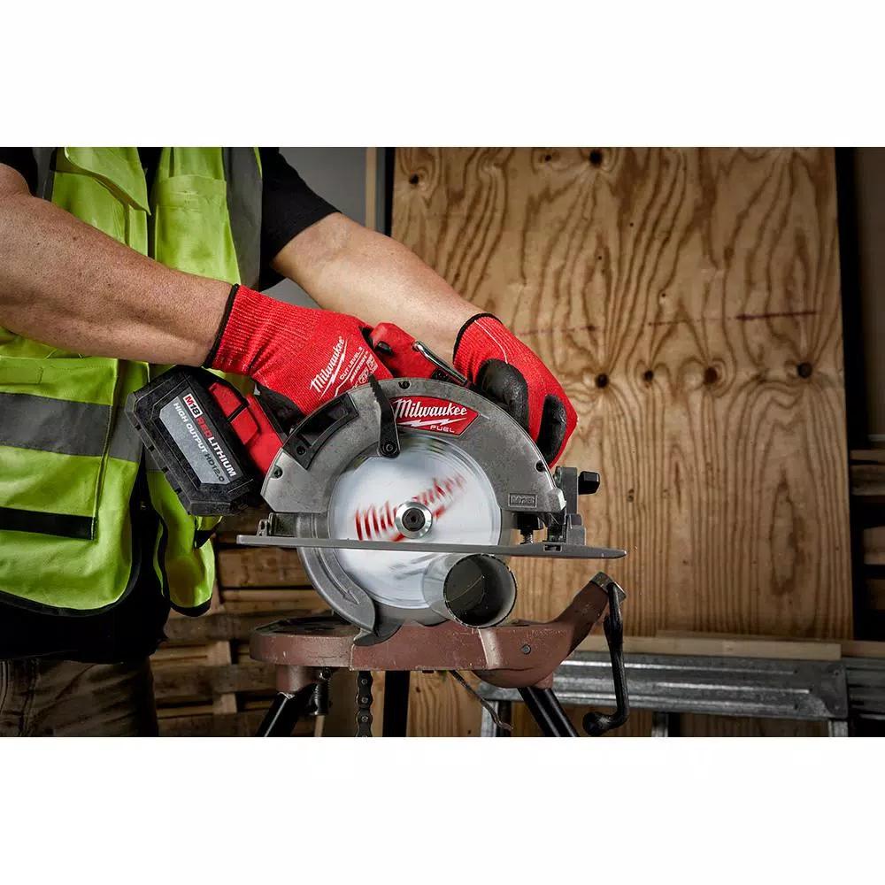 Milwaukee 7-1/4 in. 70T Thin Metal Cutting Circular Saw Blade