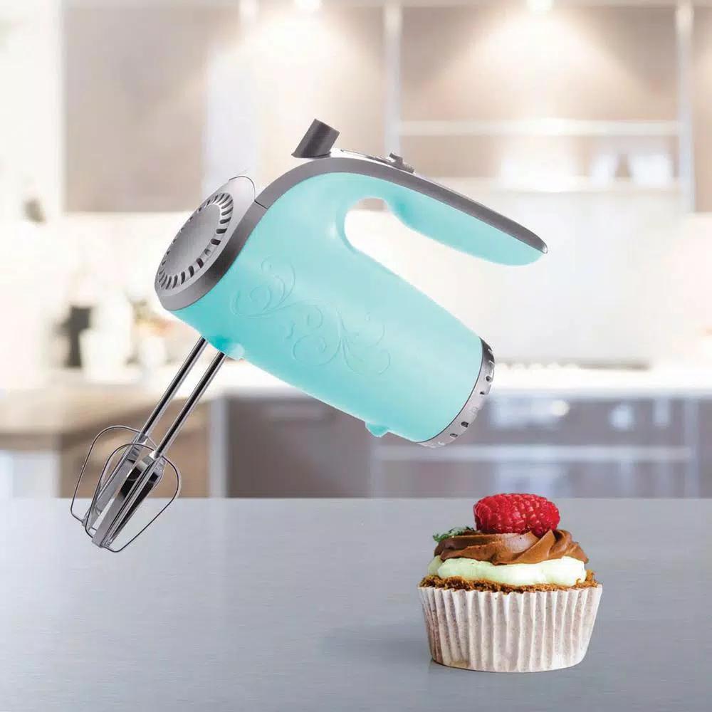Brentwood Appliances HM-48BL 5-Speed Lightweight Electric Hand Mixer, Blue