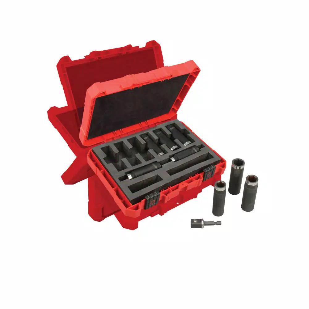 Milwaukee M18 FUEL Impact Wrench & 117-Pc Ratchet, Socket, and PACKOUT Modular Storage Combo Kit