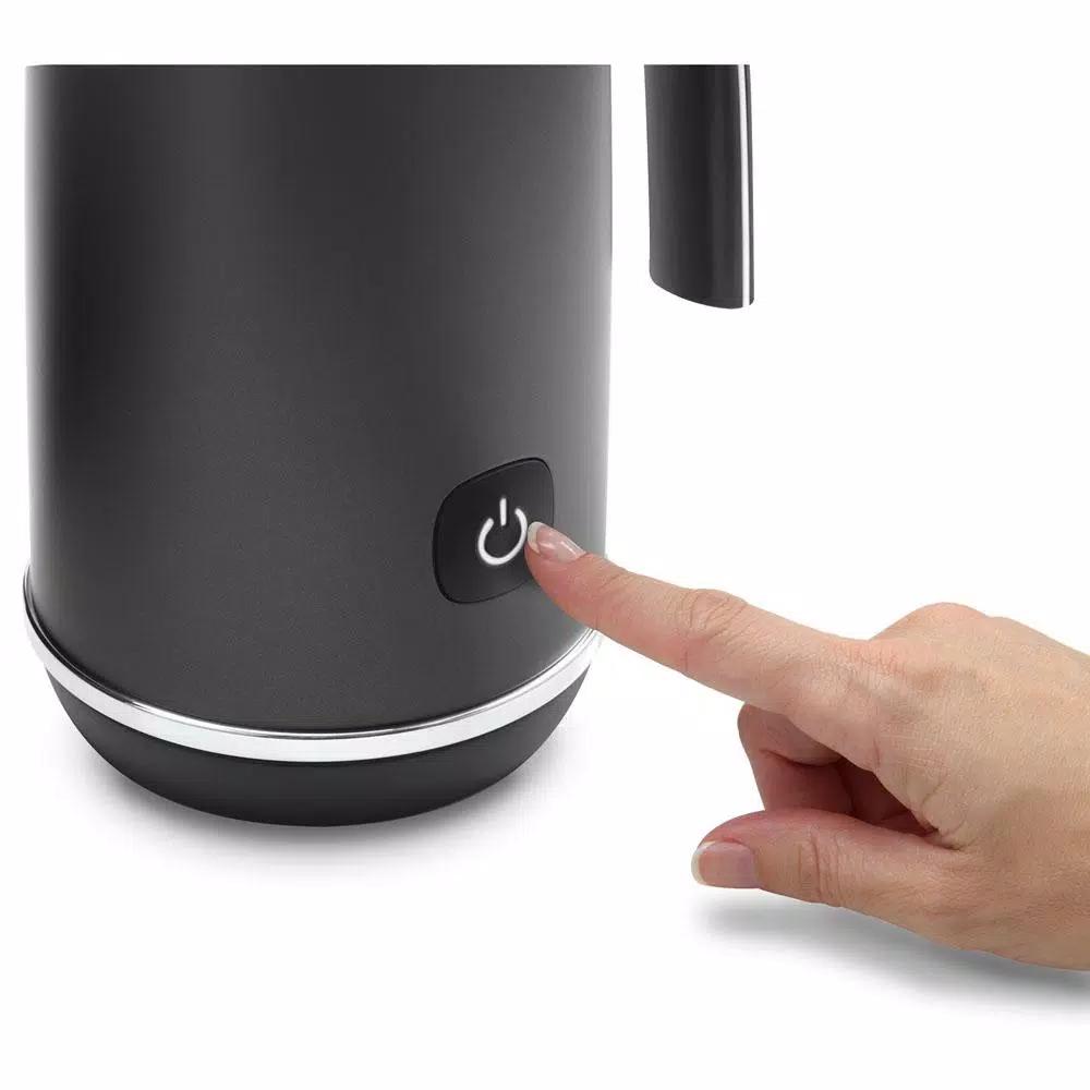 DeLonghi De'Longhi EMF1BK Electric Milk Frother, Matte Black Metal, Hot and Cold Frothing
