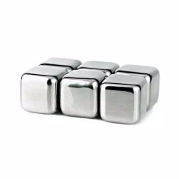 Visol Arctic 6-Piece Stainless Steel Ice Cube Set for Whiskey and Scotch thumbnail 2