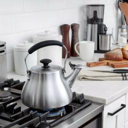 OXO Brew Good Grips Classic 6.8-Cup Stainless Steel Tea Kettle with Whistle thumbnail 8
