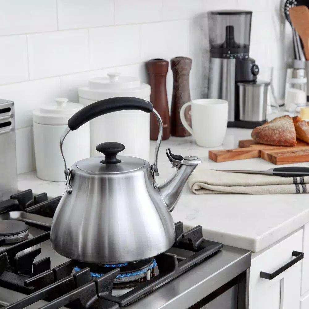 OXO Brew Good Grips Classic 6.8-Cup Stainless Steel Tea Kettle with Whistle
