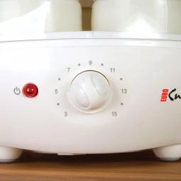Euro Cuisine 1.31 Qt. Automatic Yogurt Maker with 7 Glass Jars and Built-In Timer, White thumbnail 4