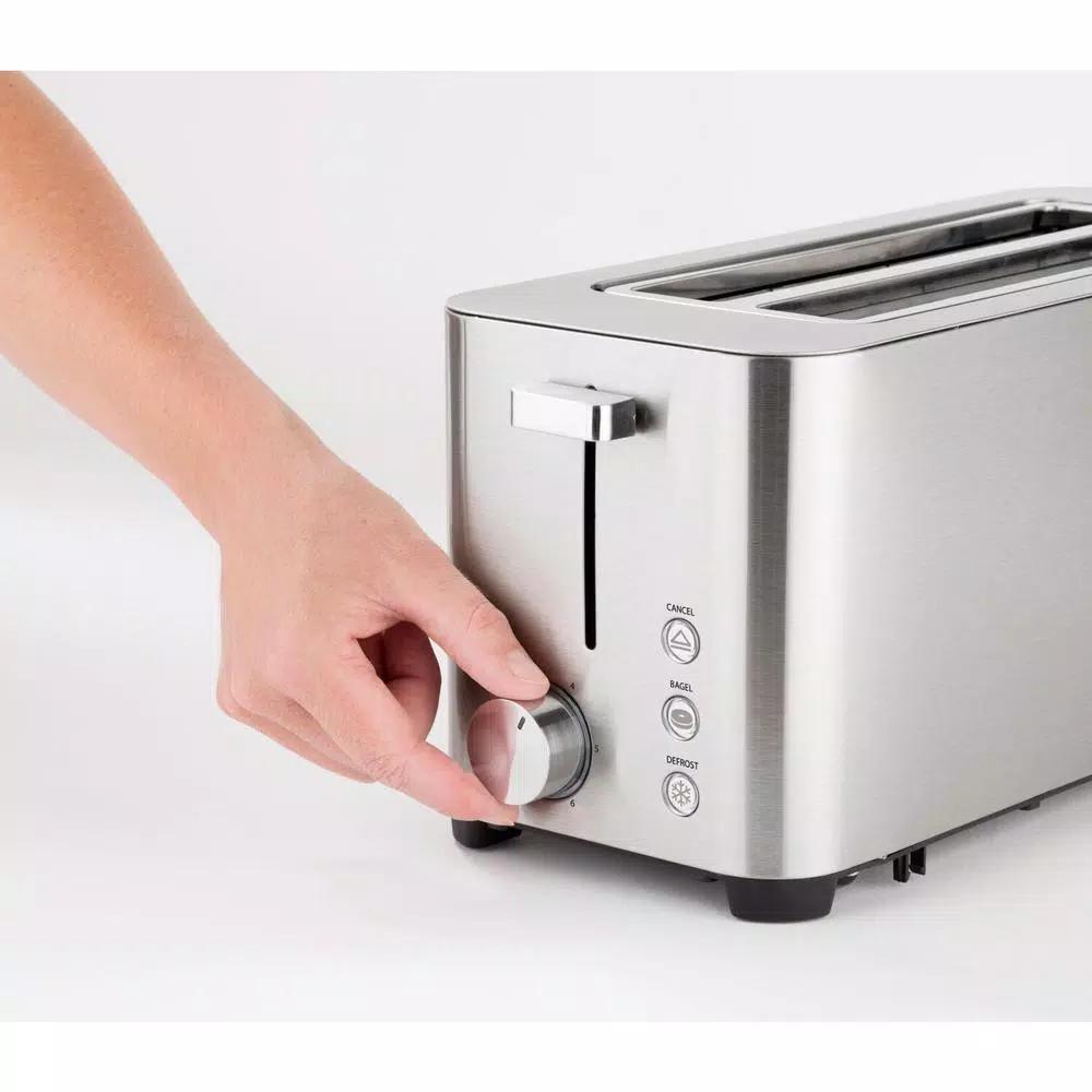 Caso Design 4-Slice Stainless Steel Wide Slot Toaster with Bun Warmer