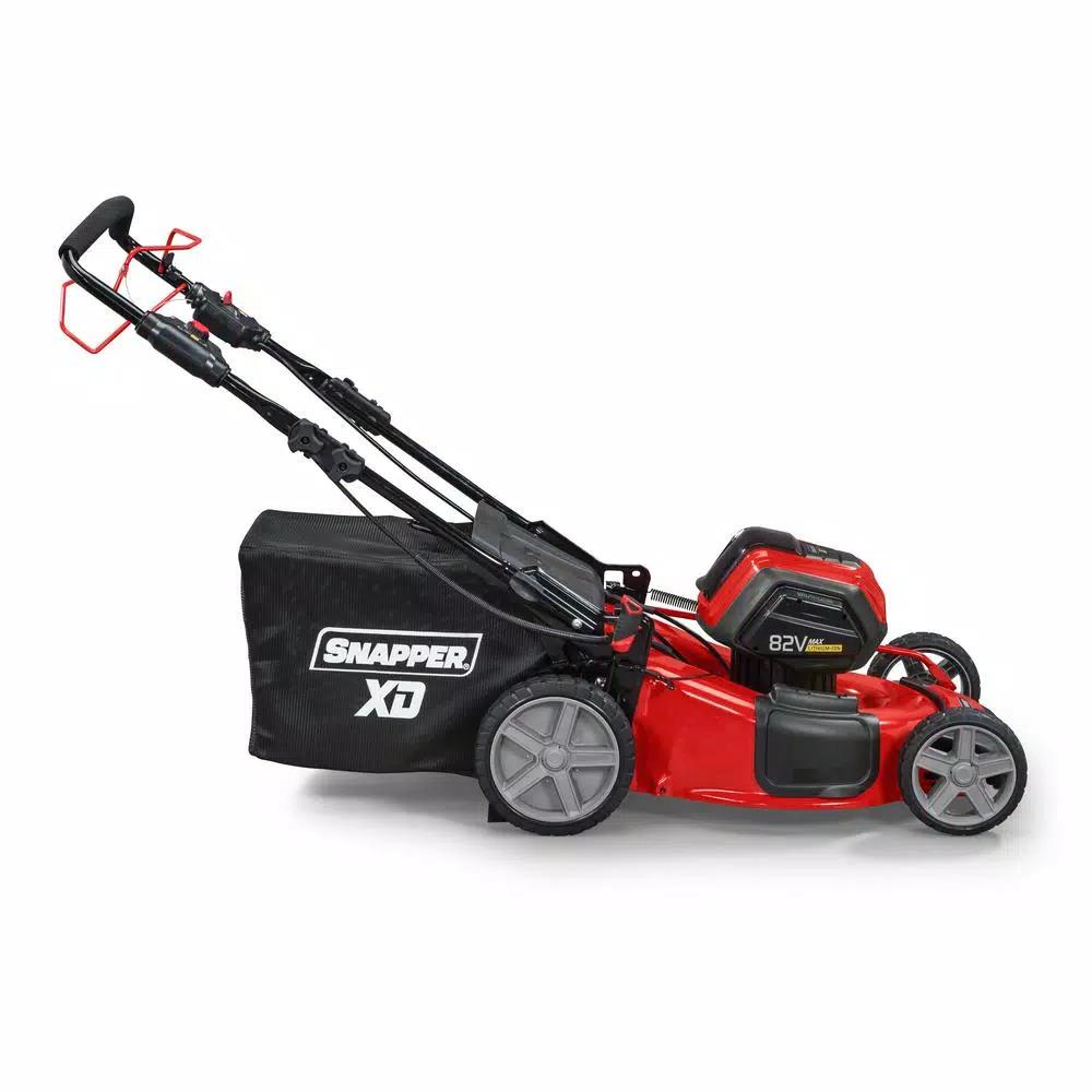 Snapper XD 82V MAX 21 in. Self-Propelled Cordless Lawn Mower Kit with (2) 2.0 Ah Batteries & Rapid Charger