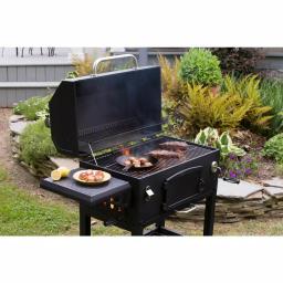 Lodge 10 in. Carbon Steel Skillet, Black Seasoned Heavy Duty Pan thumbnail 4