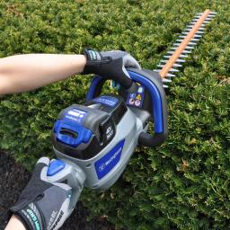 Westinghouse 40V Cordless Hedge Trimmer with 2.0 Ah Battery and Charger, 24 in. Blades thumbnail 7