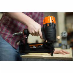 WEN 16-Gauge Pneumatic Straight Finish Nailer with Carrying Case thumbnail 5