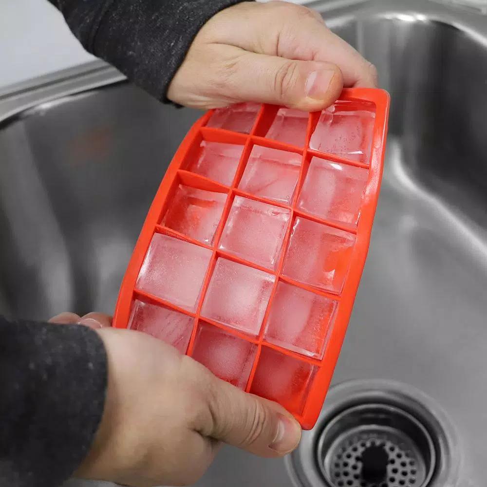 Unbranded Red Rectangular Silicone Ice Cube Tray - 15 Large 1.25 inch Cubes