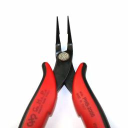 Hakko CHP PNB-2005 Long Nose Angled Pliers, 45° Angle, Serrated Jaws thumbnail 2
