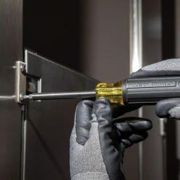 Klein Tools 27-in-1 Multi-Bit Tamperproof Screwdriver with Nut Driver thumbnail 6