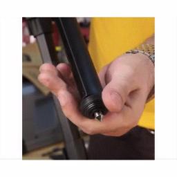 Leica TRI100 Aluminum Tripod with Tilting Head for Lino Lasers and Surveying Instruments thumbnail 5