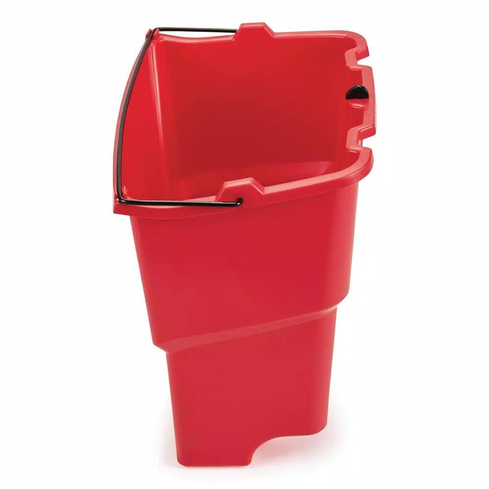 Rubbermaid Commercial Products Rubbermaid WaveBrake 4.5 Gal. Red Plastic Dirty Water Bucket