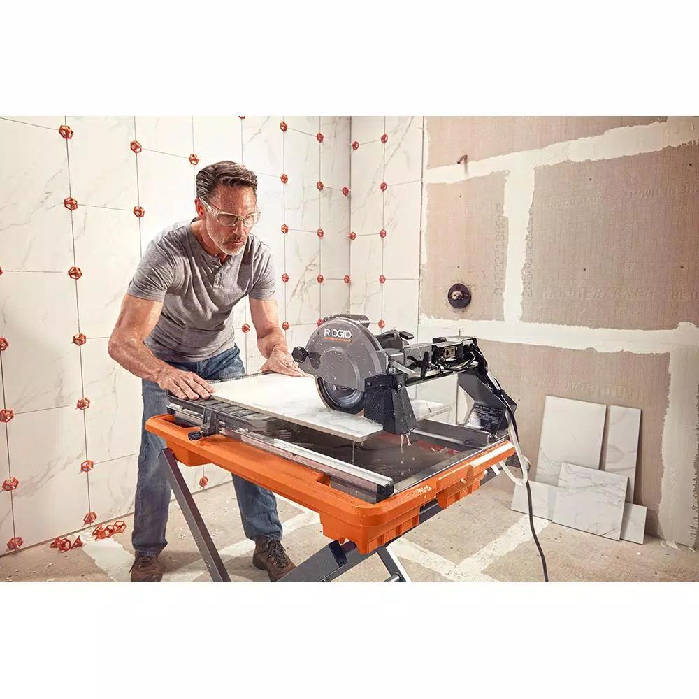 RIDGID 9 Amp 7 in. Corded Wet Tile Saw with Stand