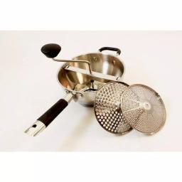 ExcelSteel Stainless Steel Food Mill with 3 Interchangeable Grinding Discs thumbnail 7