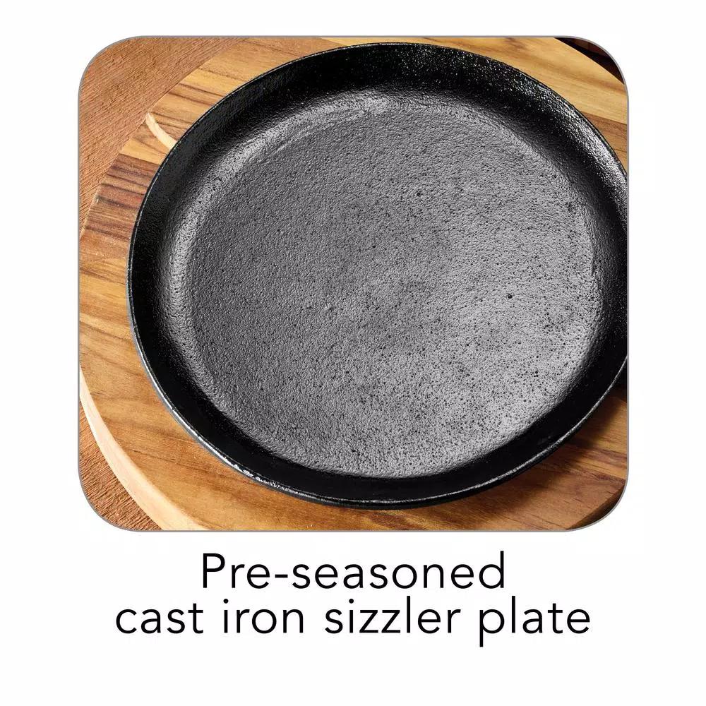 Tramontina Churrasco 9 in. Cast Iron Sizzle and Serve Pan with Teakwood Trivet, 4-Pack