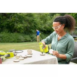 RYOBI 18V ONE+ Cordless Full Size Glue Gun (Tool-Only) with 3 Glue Sticks thumbnail 6