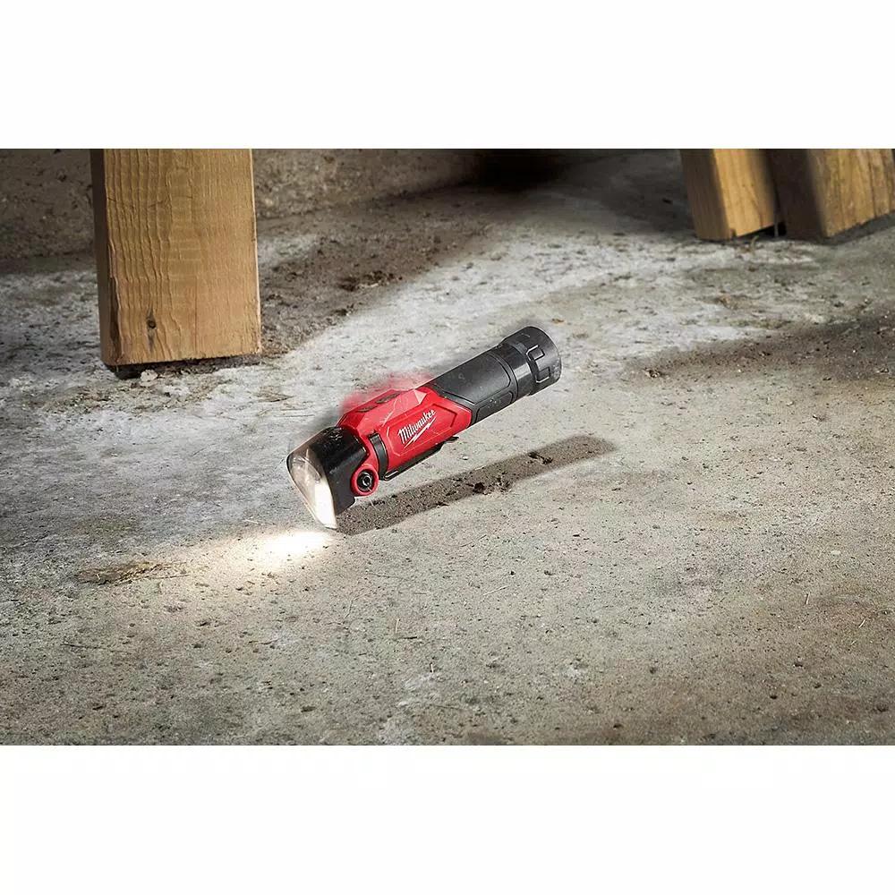Milwaukee 500 Lumen USB Rechargeable Pivoting LED Flashlight & 100 Lumen Aluminum Pen Light Set