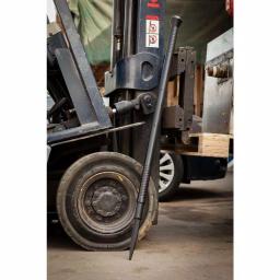 Nupla 48.5 in. Composite Fiberglass Pry Bar with Steel Point and Striking Face thumbnail 3