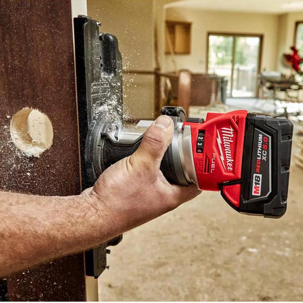 Milwaukee M18 FUEL 18V Brushless Cordless Compact Router with Offset Base