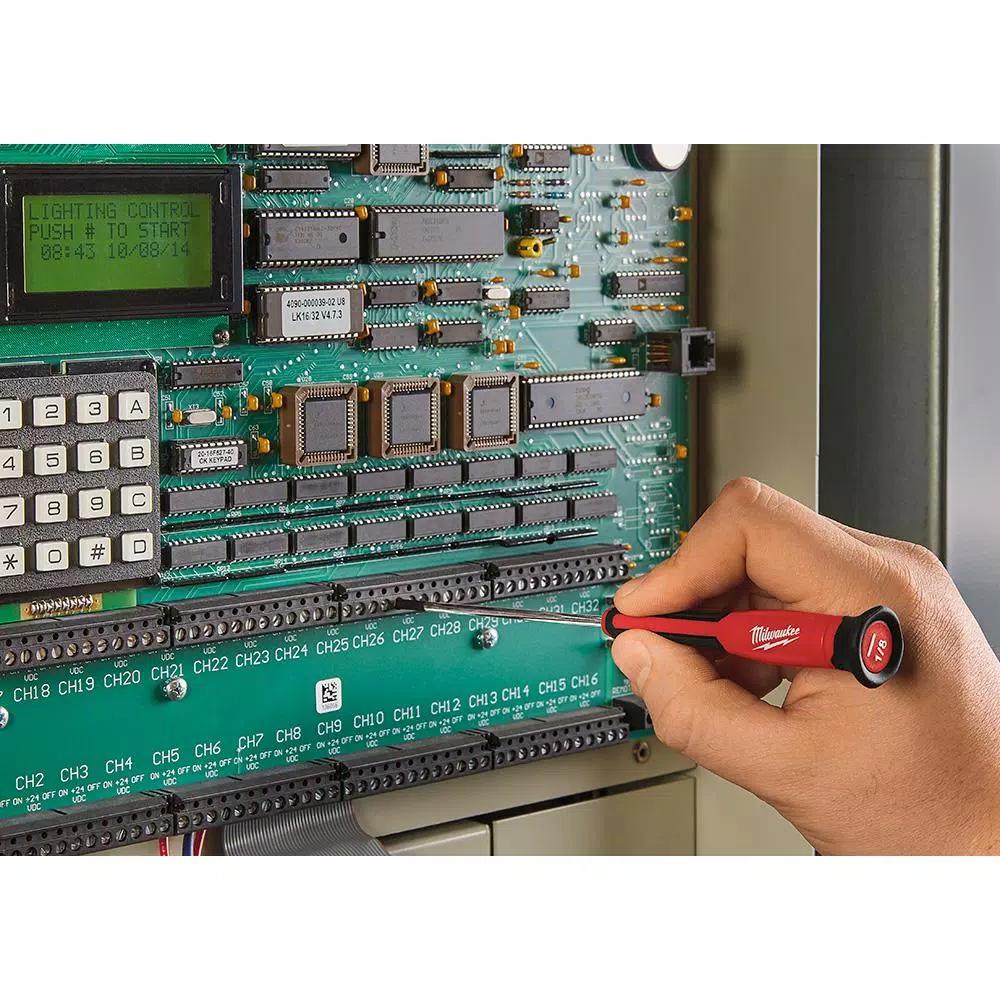 Milwaukee 10-Piece Precision Screwdriver Set with All-Metal Core