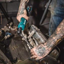 Makita 12V MAX CXT Cordless Ratchet Kit with Bonus 1/4 in. Impact Wrench thumbnail 3