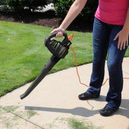 Lawnmaster 8 Amp Electric Handheld Leaf Blower, 160 MPH, 160 CFM thumbnail 5