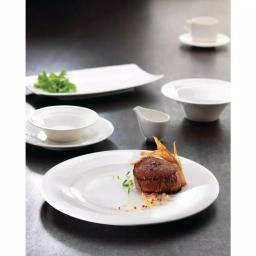 Oneida Sant' Andrea Tenor 5 oz. White Porcelain High Alumina Creamers, Set of 36 thumbnail 4
