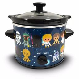 Uncanny Brands Star Wars 2-Quart Slow Cooker, Black with Character Art thumbnail 3