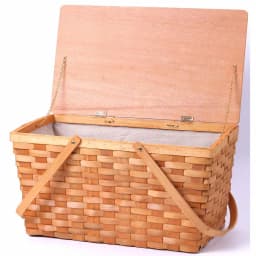 Vintiquewise Large Handwoven Woodchip Picnic Basket with Wooden Lid and White Lining thumbnail 4
