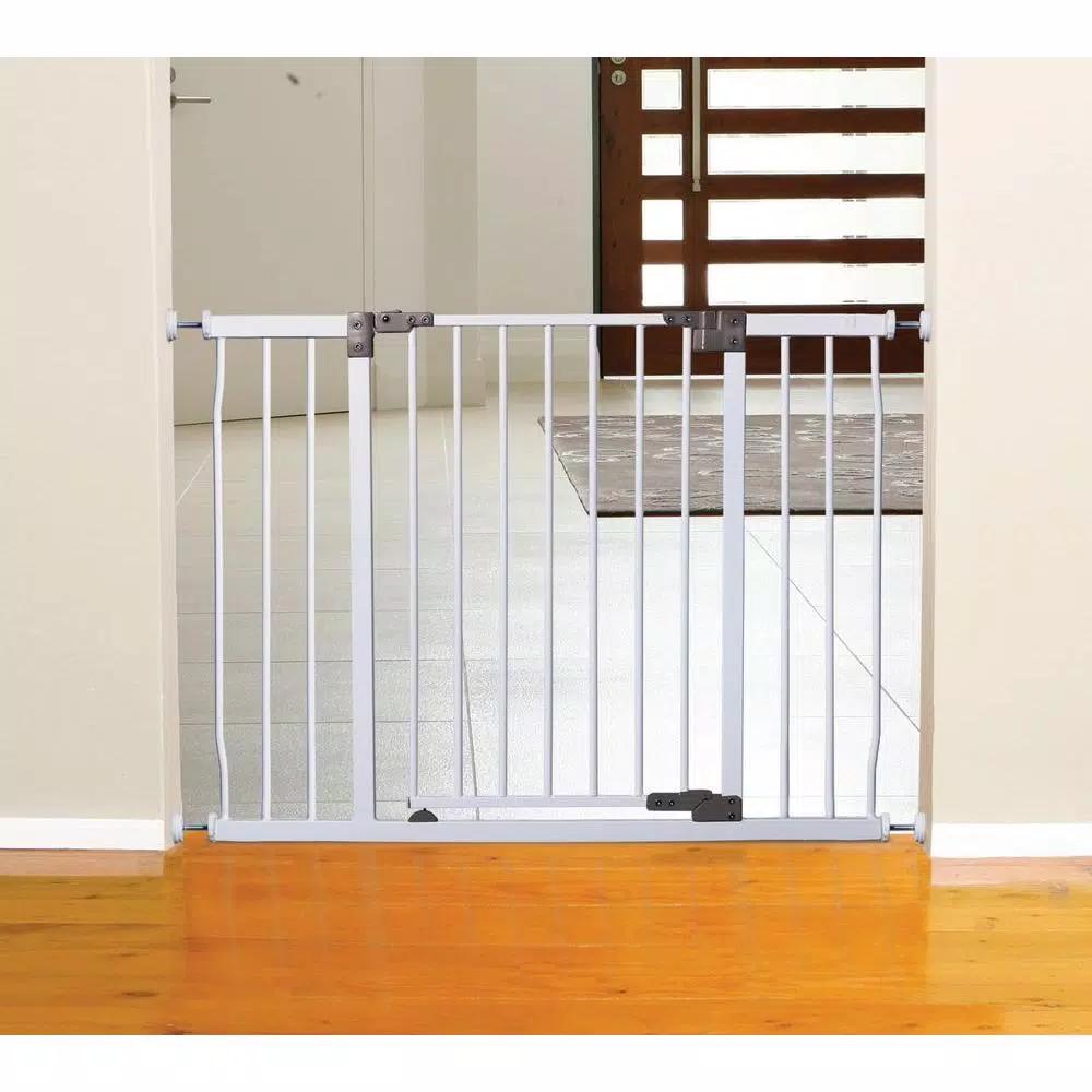 Dreambaby Liberty Extra Wide Auto-Close Security Gate, 30 in. H, White