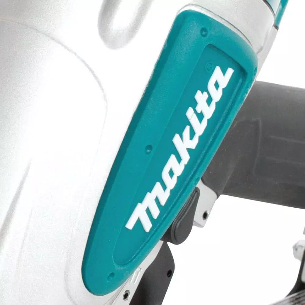 Makita 15-Gauge 34° Angled Finish Nailer, 1-1/4 in. to 2-1/2 in.