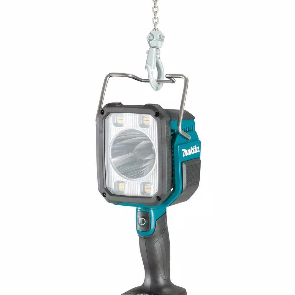 Makita 18V LXT Cordless LED Flashlight and Spotlight, 1250 Lumens