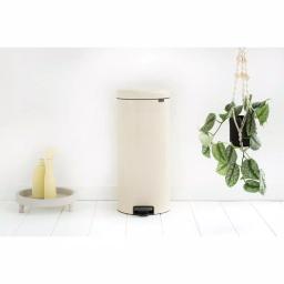 Brabantia 8 Gallon Almond Steel Step-On Trash Can with Soft-Close Lid thumbnail 8