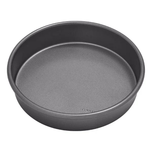 Chicago Metallic Commercial II 9 in. Round Non-Stick Aluminized Steel Cake Pan