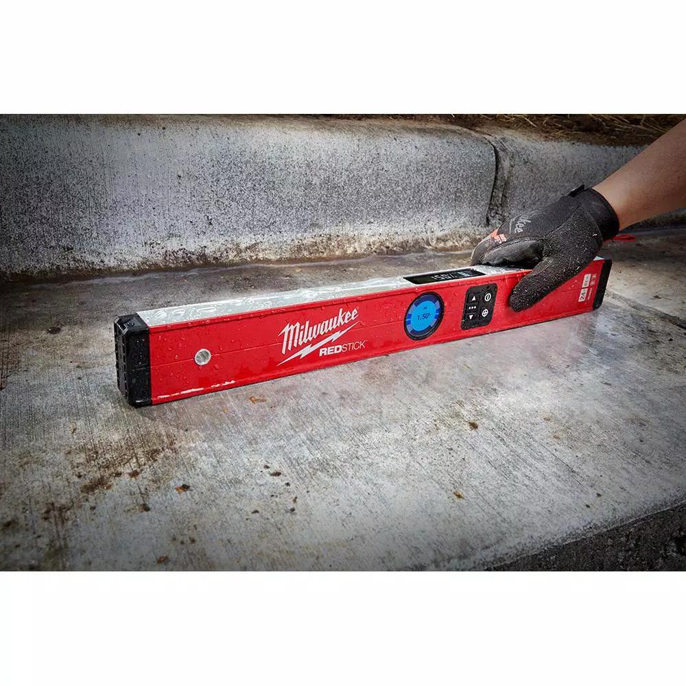 Milwaukee 24 in. Redstick Digital Box Level with PINPOINT Technology & 700 Lumen LED Flashlight Kit