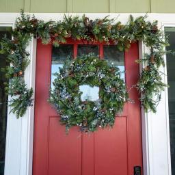 Village Lighting Company 9 ft. Pre-Lit LED Rustic White Berry Garland with Pinecones and Greenery thumbnail 5