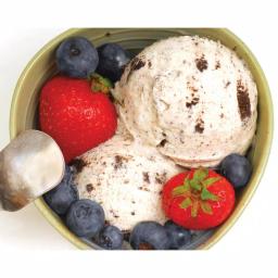 Hamilton Beach 1.5 Qt. Ice Cream Maker, White Countertop Frozen Dessert Machine thumbnail 2