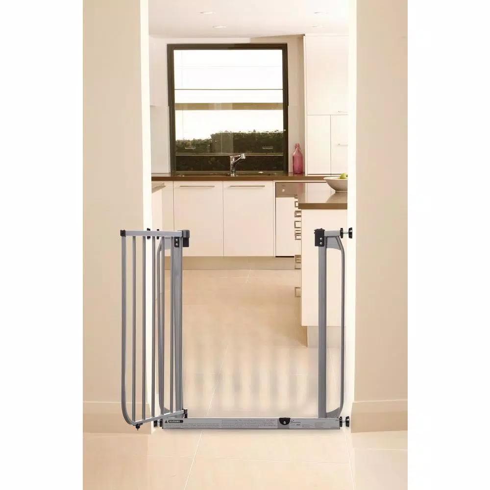 Dreambaby Dawson 29.5 in. Silver Auto-Close Security Gate with Stay-Open Feature