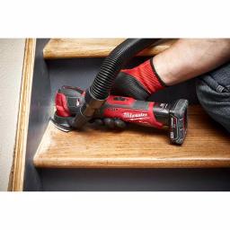 Milwaukee M12 FUEL 12V Cordless Oscillating Multi-Tool Kit with 2.0 Ah Battery thumbnail 11