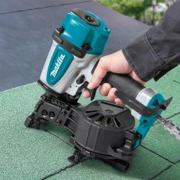 Makita AN454 15 Degree Pneumatic Coil Roofing Nailer, 1-3/4 in. thumbnail 3