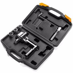 XtremepowerUS 6-Piece Lug Nut Torque Wrench Multiplier Set with 3 Sockets, 360Nm Output thumbnail 1