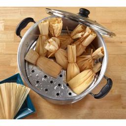 IMUSA 32 Qt. Aluminum Stovetop Steamer with Tempered Glass Lid thumbnail 7