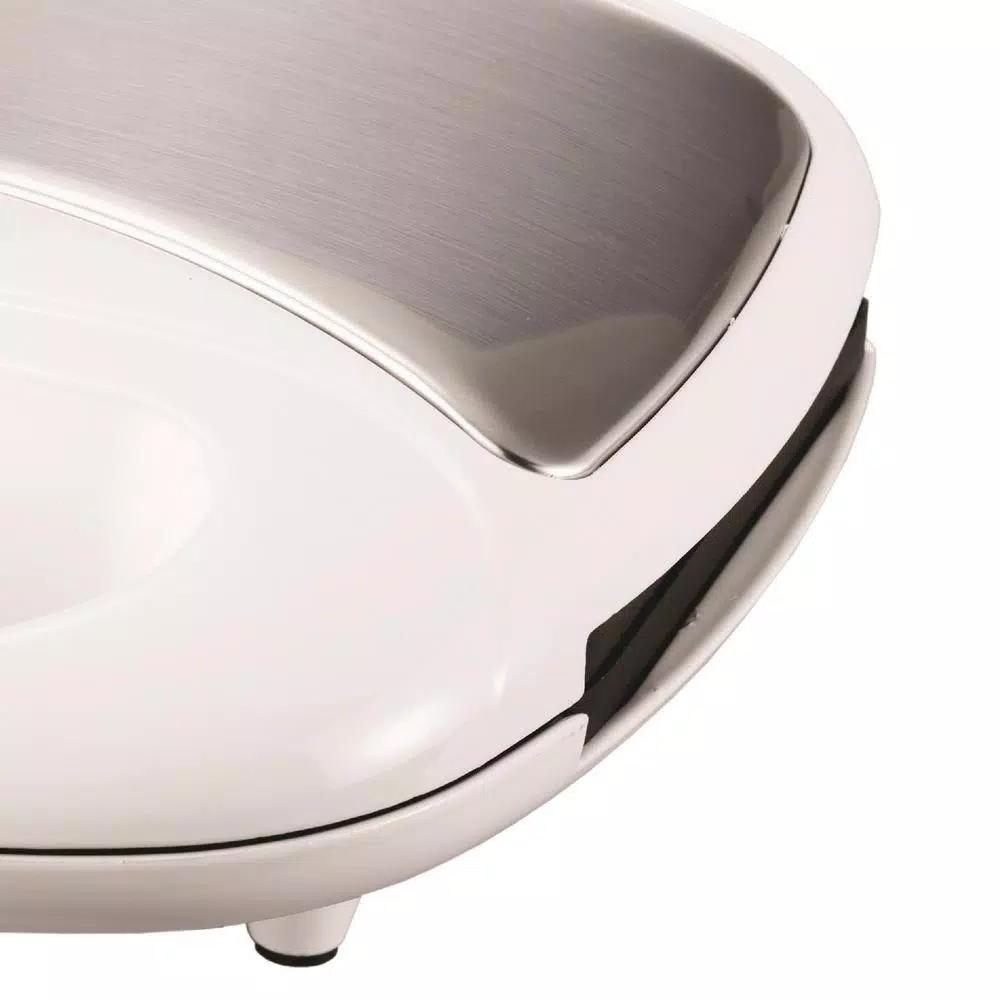 Brentwood Appliances TS-242 750W Dual Nonstick Waffle Maker, White